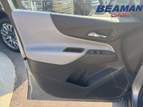 Used 2023 Chevrolet Equinox LT image 11