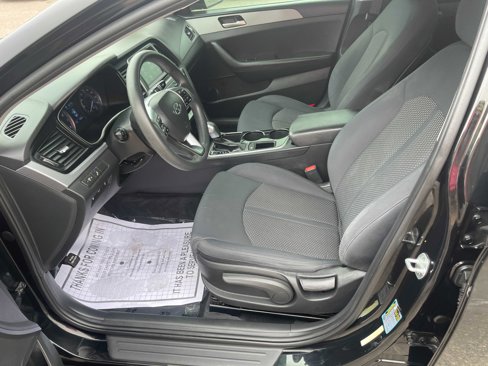 Used 2019 Hyundai Sonata SE image 16