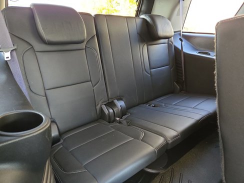 Used 2017 Chevrolet Tahoe LT image 16