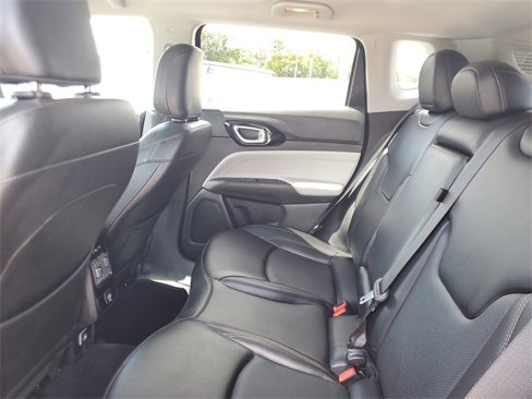 Used 2022 Jeep Compass Limited image 10