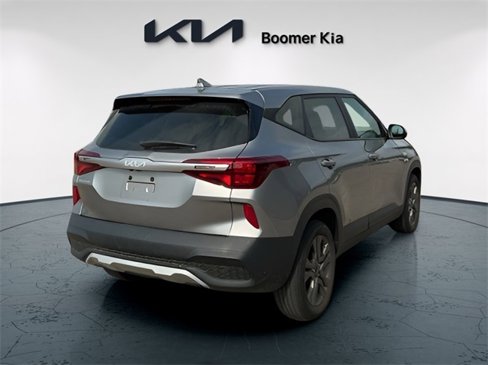 Certified 2023 Kia Seltos LX image 5