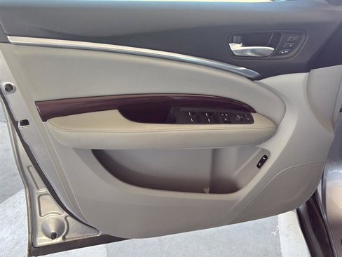 Used 2016 Acura MDX SH-AWD image 9