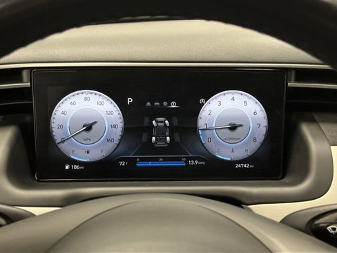 Used 2022 Hyundai Tucson SEL w/ Convenience + Premium Package image 18
