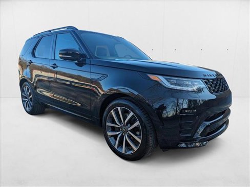 Certified 2024 Land Rover Discovery Dynamic SE image 5