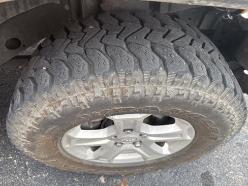Used 2020 Jeep Wrangler Sport image 5