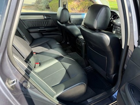 Used 2009 INFINITI M35 w/ Sport Pkg image 10