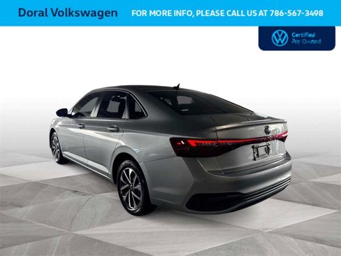 Used 2025 Volkswagen Jetta S image 6