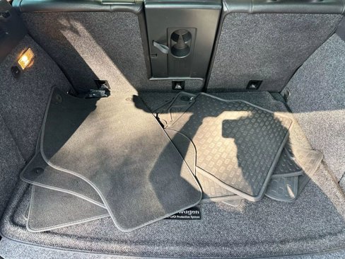 Used 2014 Volkswagen Tiguan SEL image 26