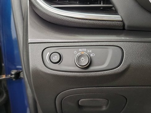 Used 2020 Buick Encore Preferred w/ Safety Package image 24