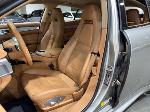 Used 2012 Porsche Panamera image 54