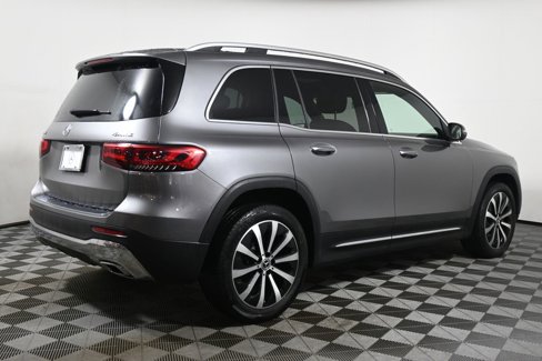 Used 2022 Mercedes-Benz GLB 250 4MATIC image 7