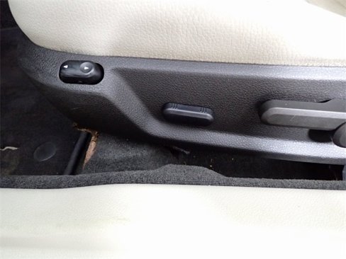 Used 2011 Ford Mustang Premium w/ 202A Rapid Spec Order Code image 18