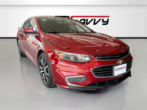 Used 2018 Chevrolet Malibu LT w/ Leather Package image 1