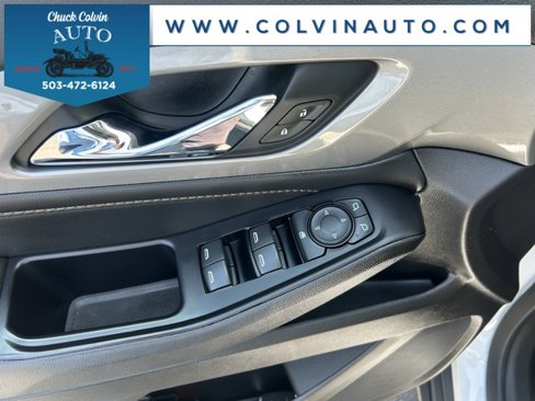 Used 2020 Chevrolet Traverse LS image 24