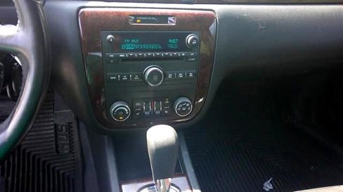 Used 2011 Chevrolet Impala LTZ image 7