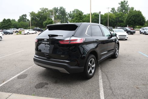 Used 2023 Ford Edge SEL w/ Convenience Package image 6