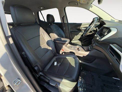 Used 2019 GMC Terrain SLT image 19