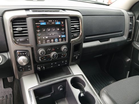 Used 2015 RAM 1500 Sport w/ Sport Premium Group image 20