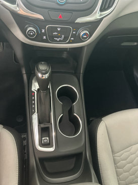 Used 2019 Chevrolet Equinox LS w/ LS Convenience Package image 22