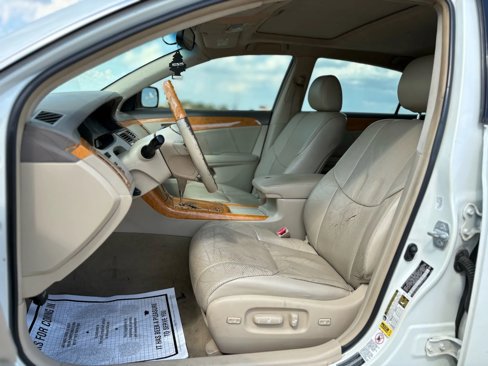 Used 2007 Toyota Avalon Limited image 9
