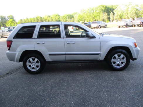 Used 2008 Jeep Grand Cherokee Laredo image 10