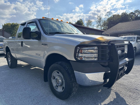 Used 2005 Ford F250 XLT image 1