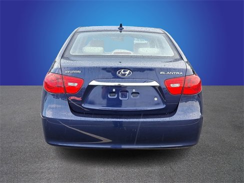 Used 2010 Hyundai Elantra GLS image 5