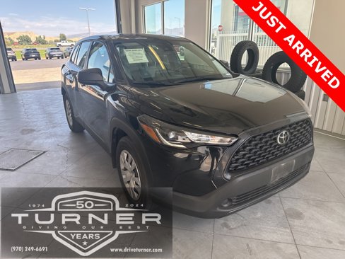 Used 2022 Toyota Corolla Cross L image 1