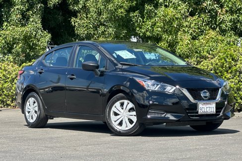 Certified 2022 Nissan Versa S image 2