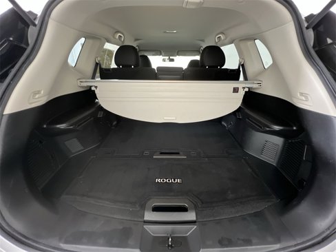 Used 2017 Nissan Rogue SV image 20