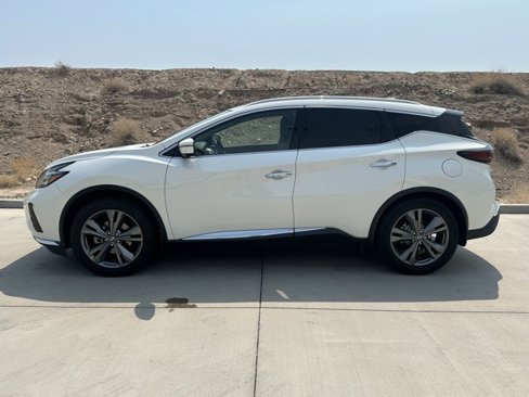 Used 2019 Nissan Murano Platinum image 4