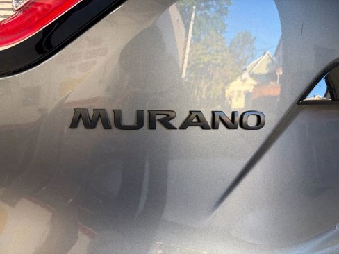 Used 2018 Nissan Murano SL w/ Midnight Edition Package image 17
