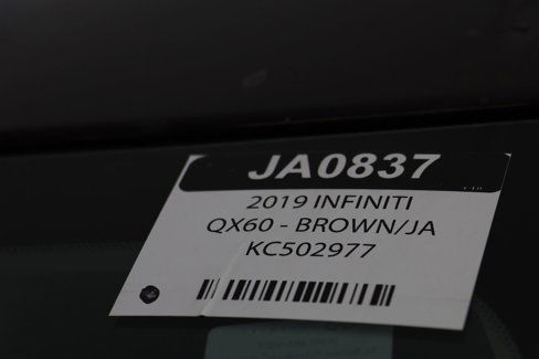 Used 2019 INFINITI QX60 Luxe w/ Essential Package image 44
