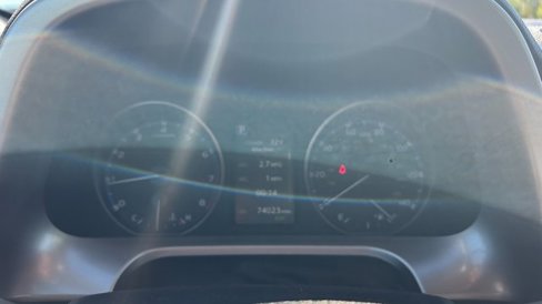Used 2018 Toyota RAV4 XLE image 17