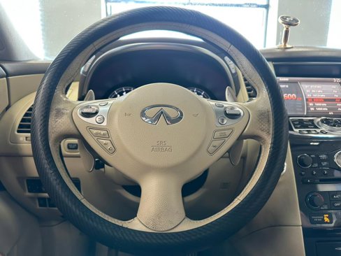 Used 2009 INFINITI FX35 AWD w/ Technology Pkg image 42
