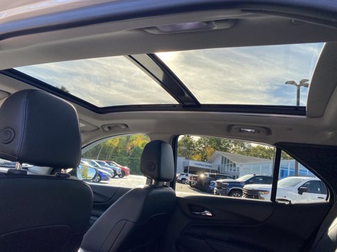 Used 2019 Chevrolet Equinox Premier image 17