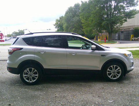Used 2018 Ford Escape SEL image 8