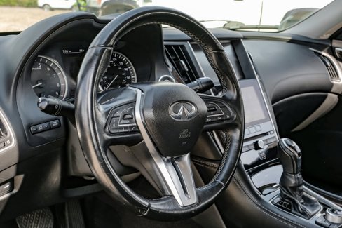 Used 2018 INFINITI Q50 Luxe image 18