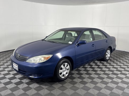 Used 2004 Toyota Camry LE image 8