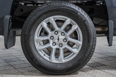 Used 2022 Chevrolet Silverado 1500 RST w/ Convenience Package II image 19