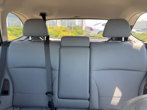 Used 2018 Subaru Outback 2.5i Limited image 23
