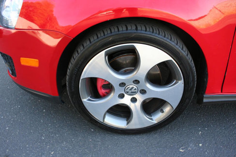 Used 2009 Volkswagen GTI 2-Door image 24