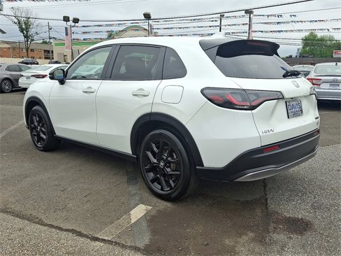 Certified 2024 Honda HR-V Sport image 4