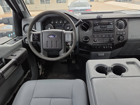 Used 2015 Ford F250 XL w/ Power Equipment Group image 9