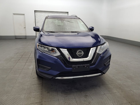 Used 2019 Nissan Rogue SV image 14