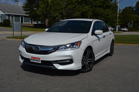 Used 2016 Honda Accord Sport image 23