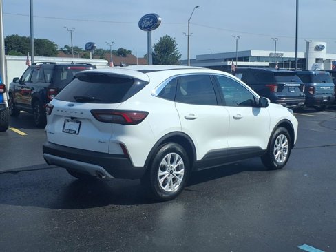 Used 2023 Ford Escape Active w/ Tech Pack #2 image 4