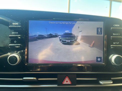 Used 2022 Hyundai Elantra SEL w/ Convenience Package image 45