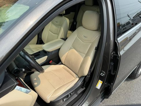 Used 2019 Cadillac XT5 Luxury image 9