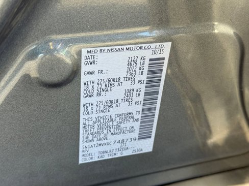 Used 2016 Nissan Rogue SL image 28